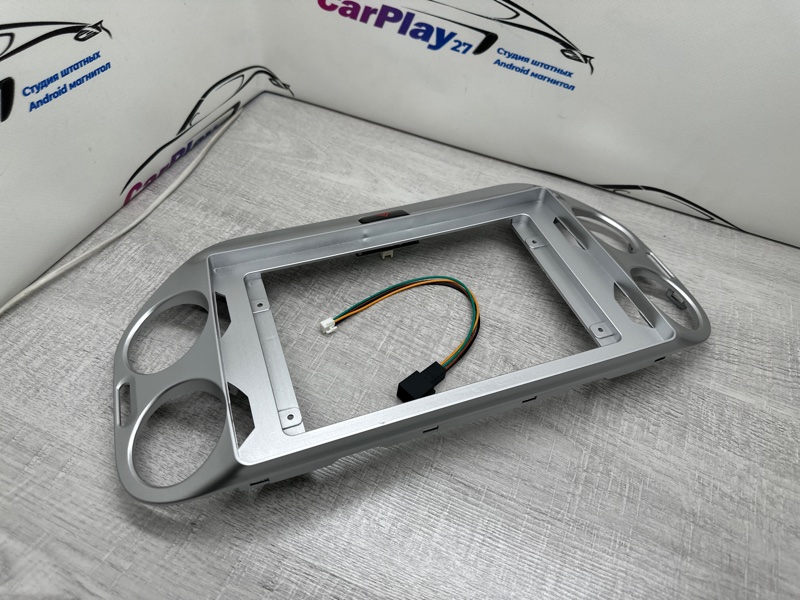 Переходная рамка магнитолы