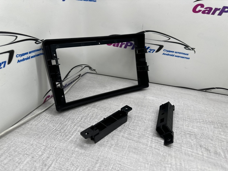 Переходная рамка магнитолы