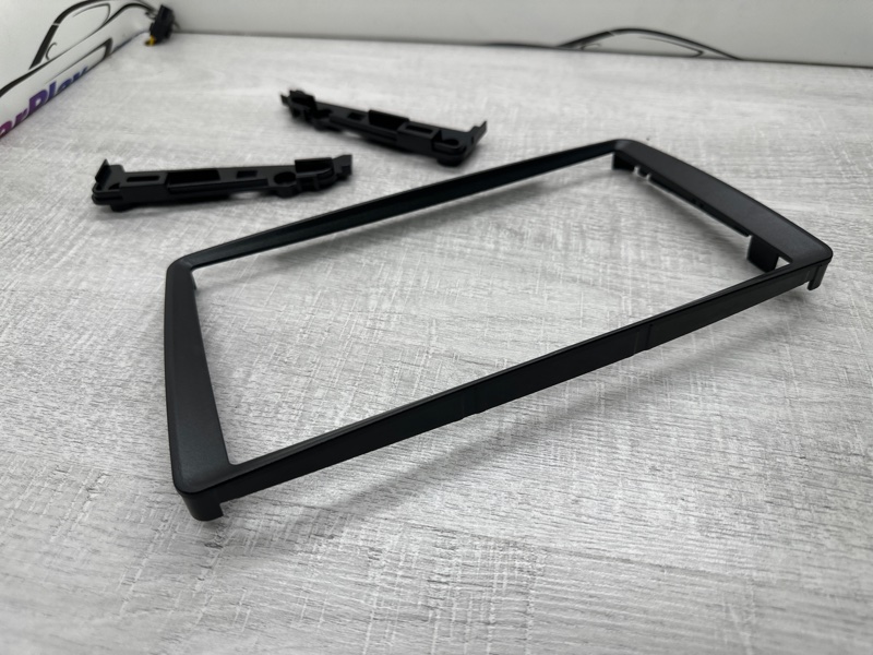 Переходная рамка магнитолы