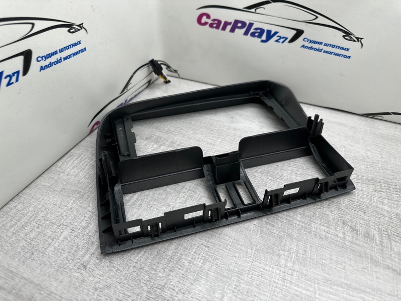 Переходная рамка магнитолы