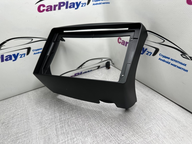 Переходная рамка магнитолы