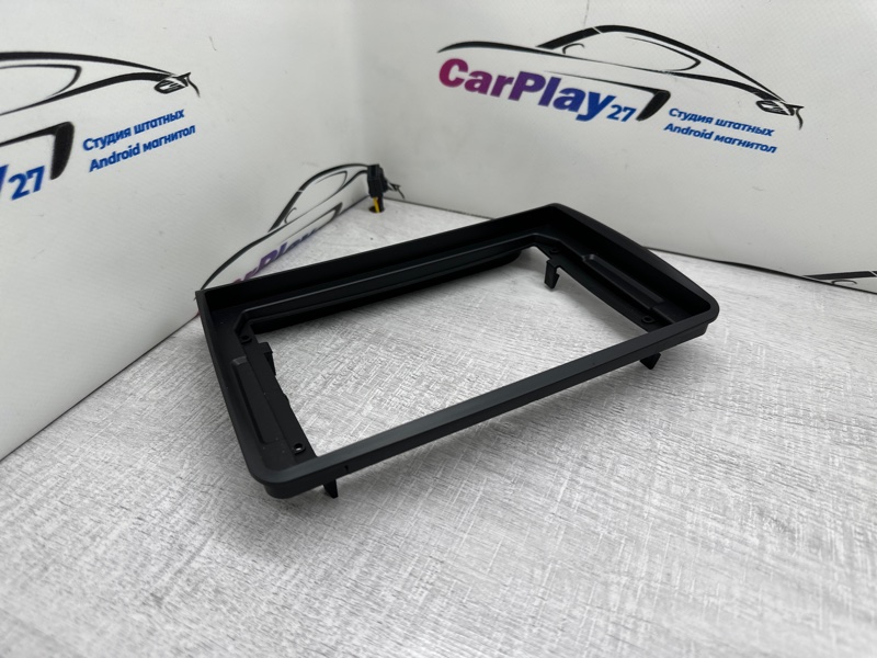 Переходная рамка магнитолы