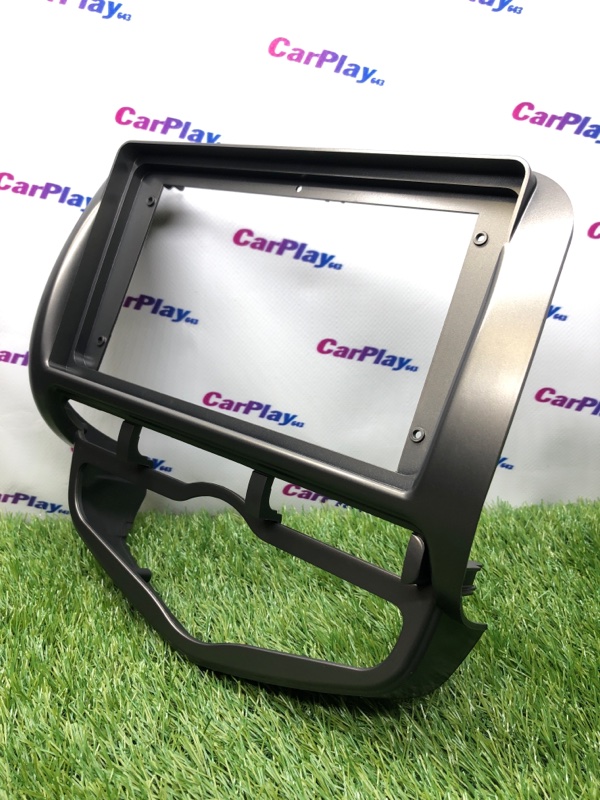 Переходная рамка магнитолы