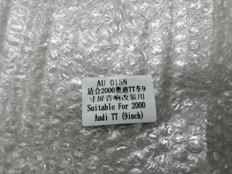 Переходная рамка магнитолы