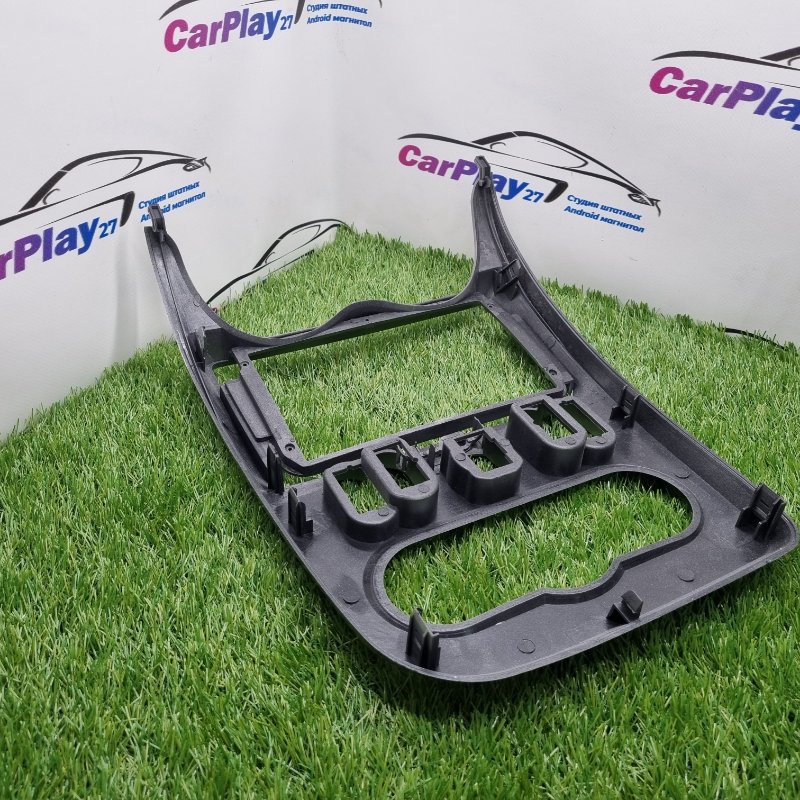 Переходная рамка магнитолы