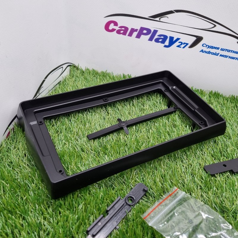 Переходная рамка магнитолы