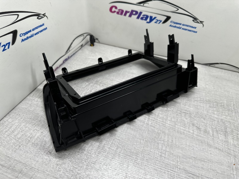 Переходная рамка магнитолы