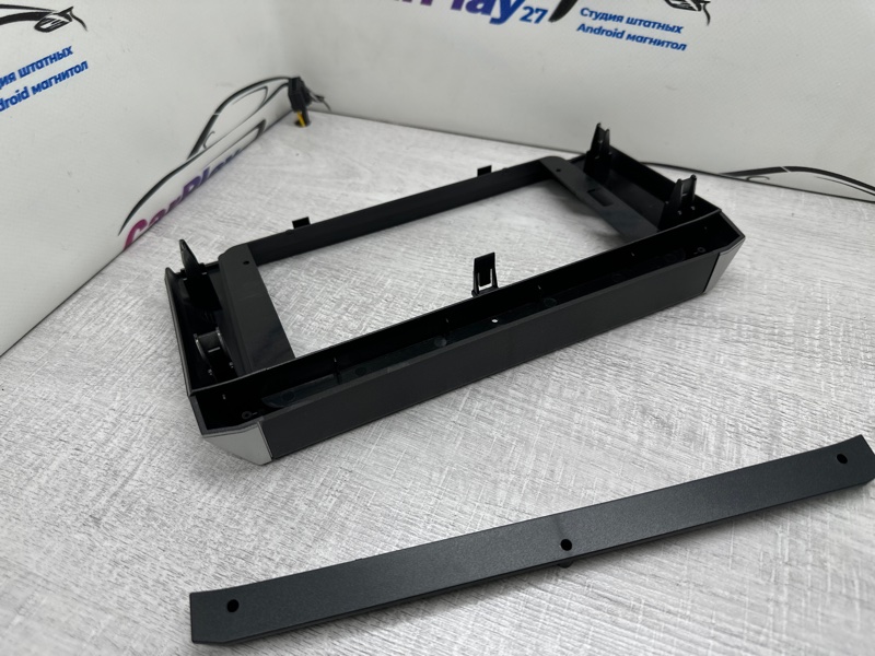 Переходная рамка магнитолы