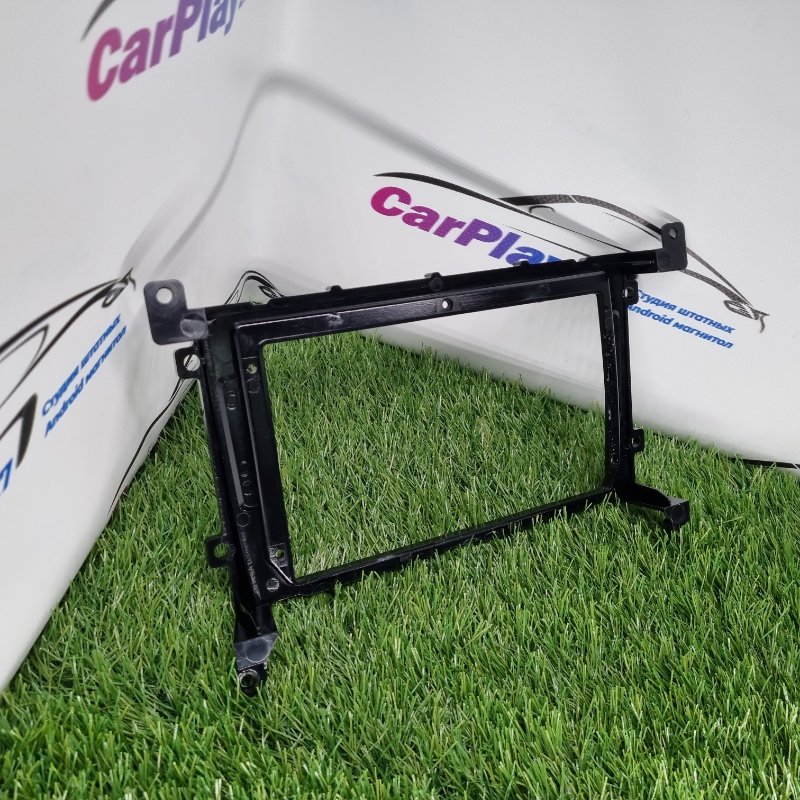 Переходная рамка магнитолы