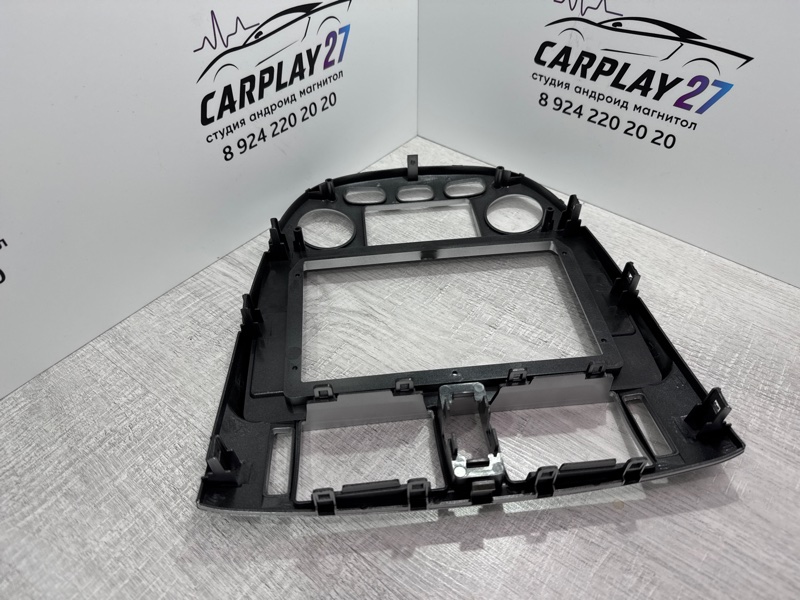 Переходная рамка магнитолы