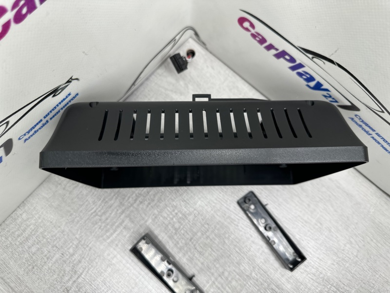 Переходная рамка магнитолы