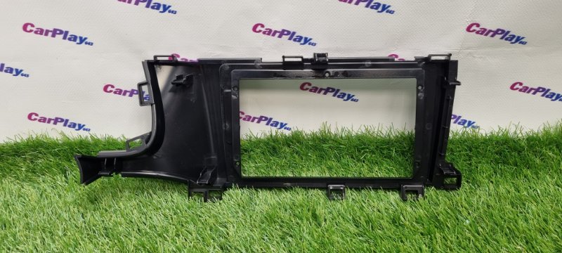 Переходная рамка магнитолы