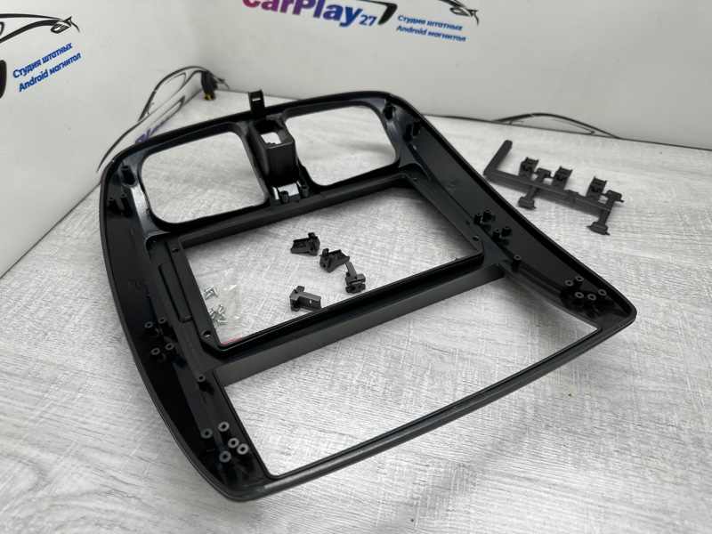 Переходная рамка магнитолы