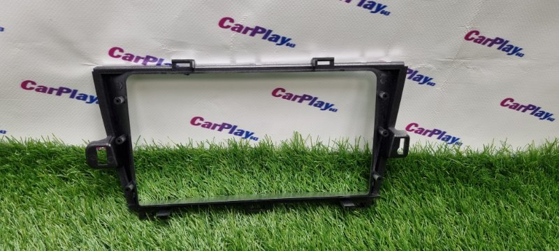 Переходная рамка магнитолы