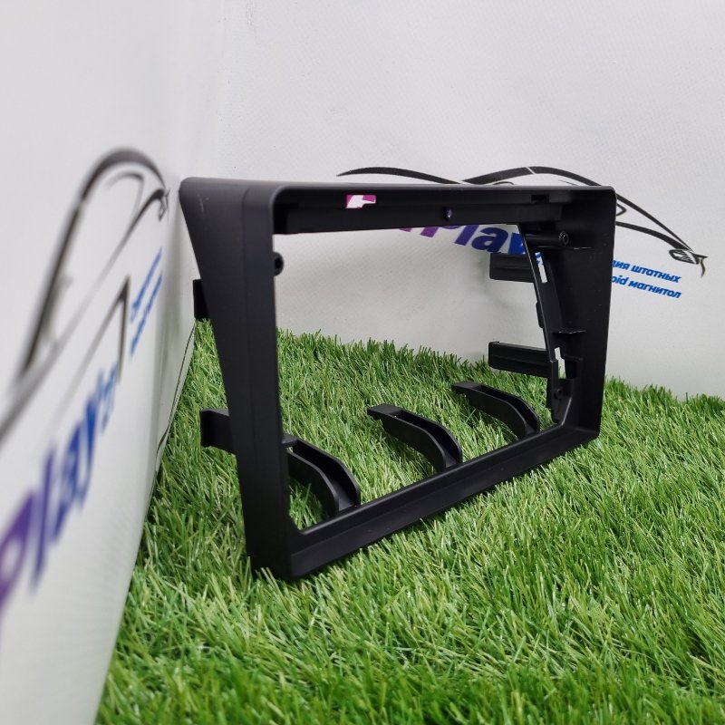 Переходная рамка магнитолы