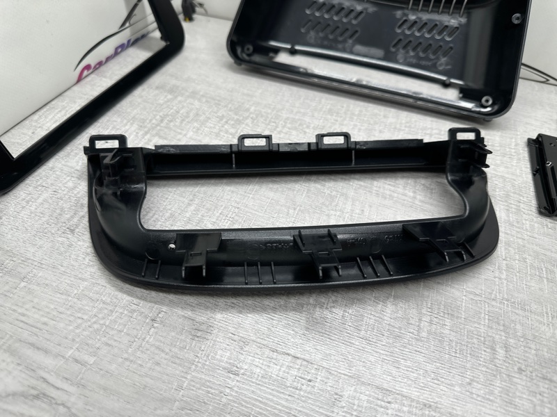 Переходная рамка магнитолы Mazda CX 4 2016+