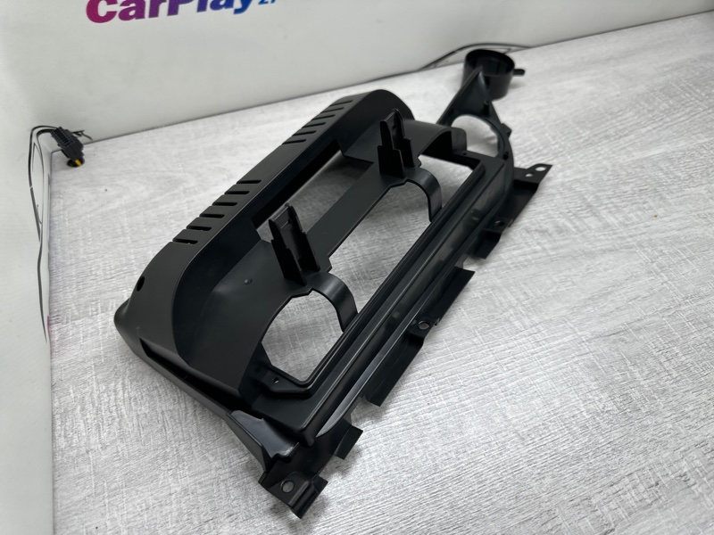 Переходная рамка магнитолы