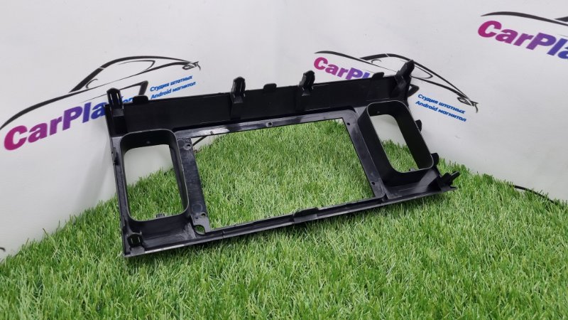 Переходная рамка магнитолы