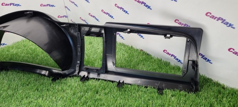 Переходная рамка магнитолы