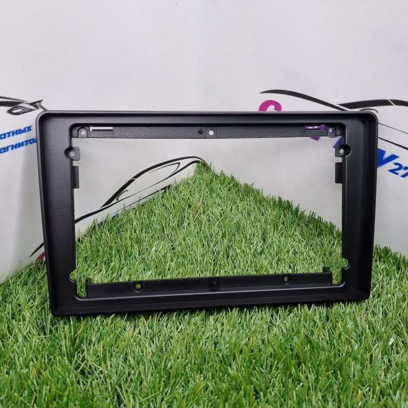 Переходная рамка магнитолы