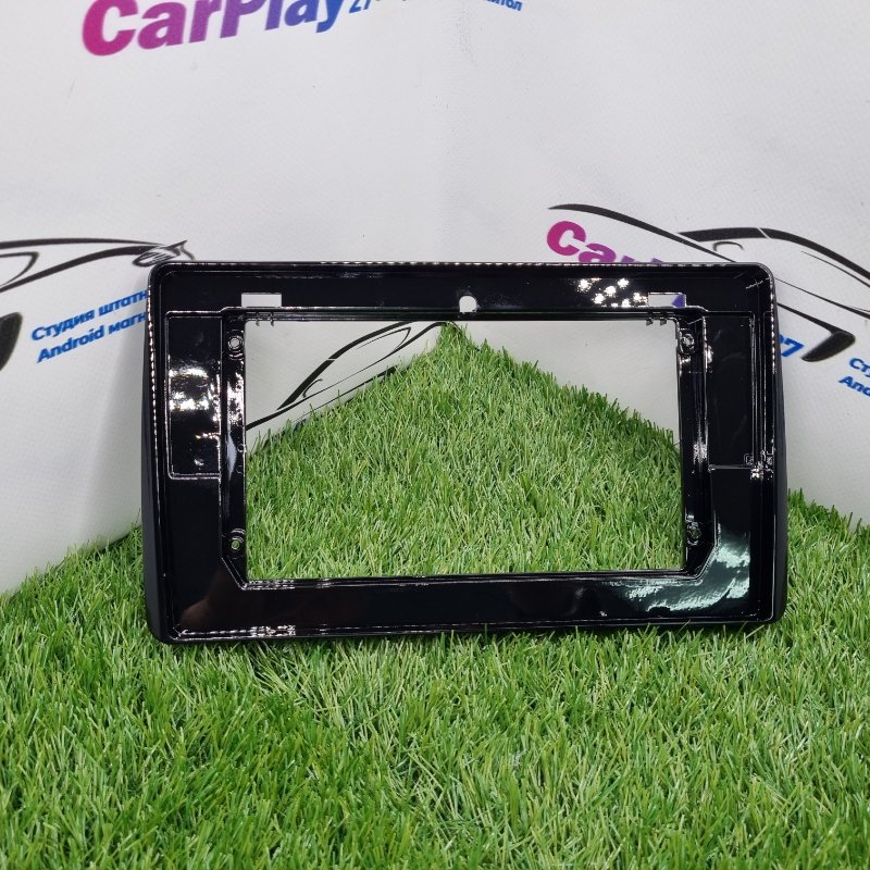 Переходная рамка магнитолы