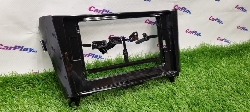 Переходная рамка магнитолы