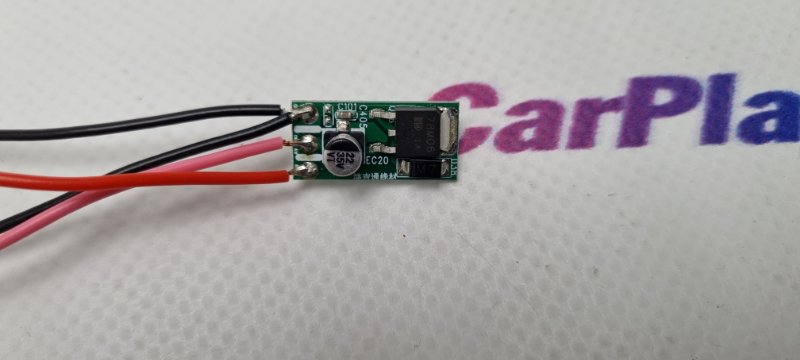 Преобразователь напряжения