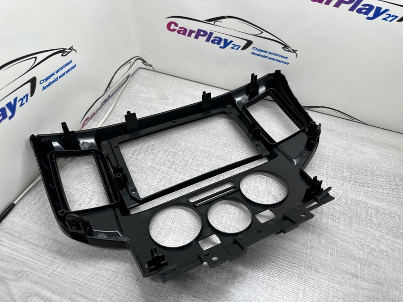 Переходная рамка магнитолы