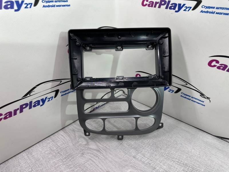 Переходная рамка магнитолы