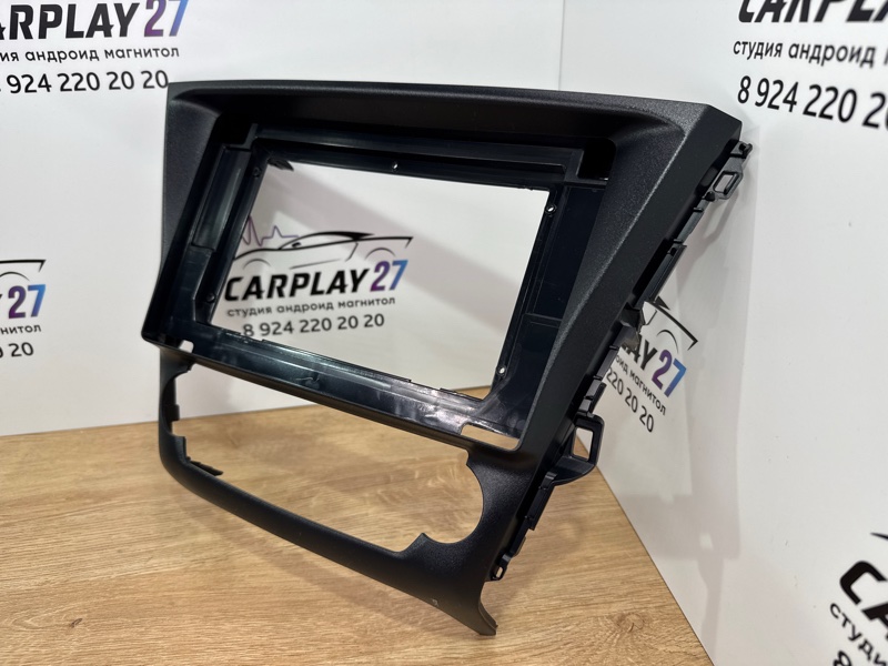 Переходная рамка магнитолы