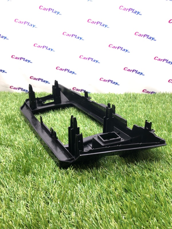 Переходная рамка магнитолы