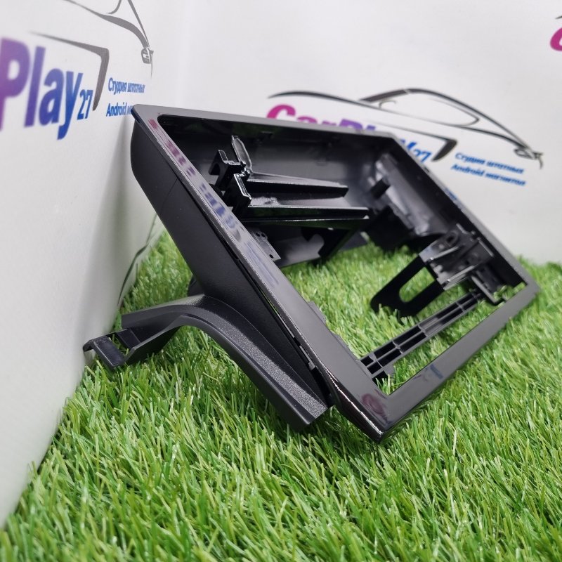 Переходная рамка магнитолы