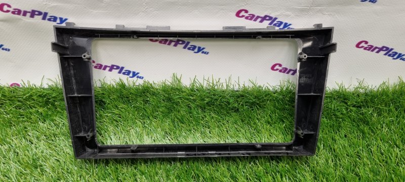 Переходная рамка магнитолы