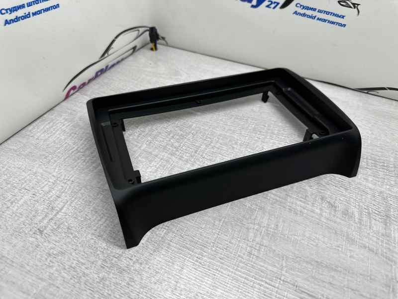 Переходная рамка магнитолы
