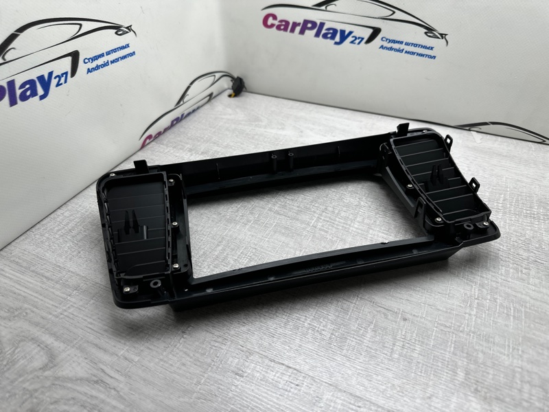 Переходная рамка магнитолы