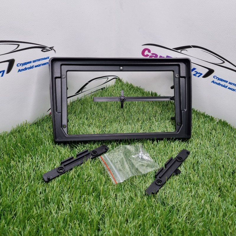 Переходная рамка магнитолы