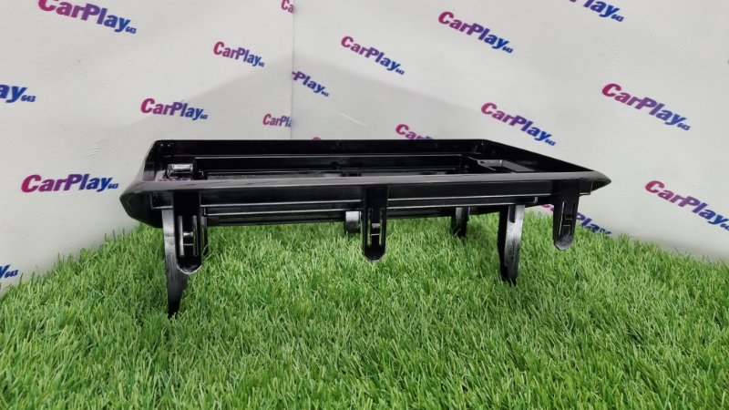 Переходная рамка магнитолы