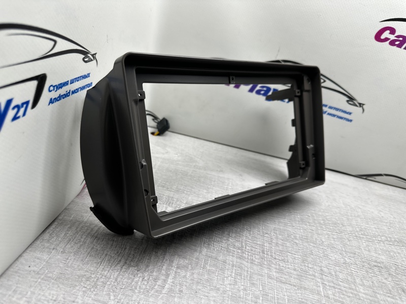 Переходная рамка магнитолы