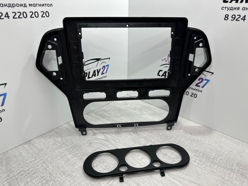 Переходная рамка магнитолы