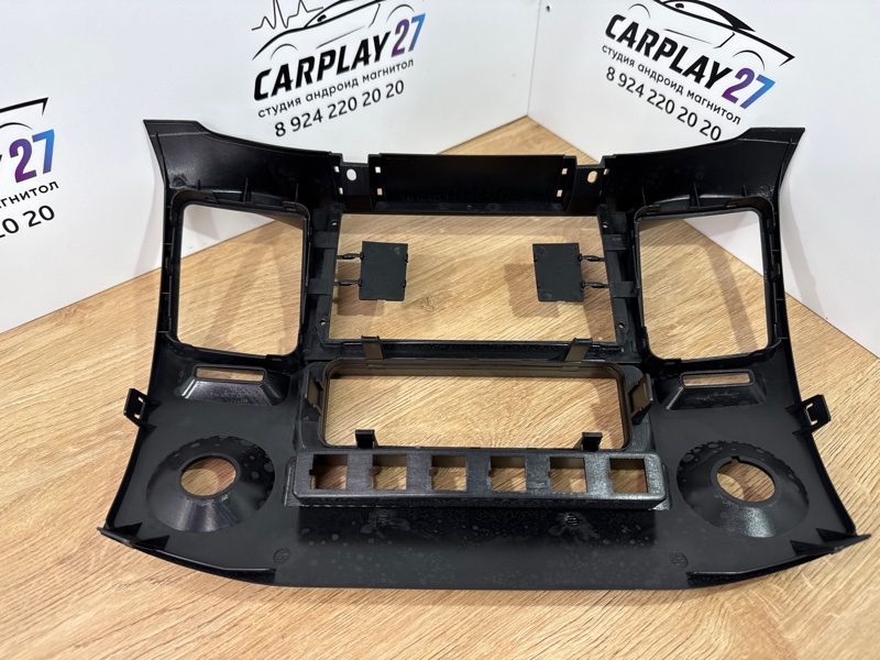 Переходная рамка магнитолы