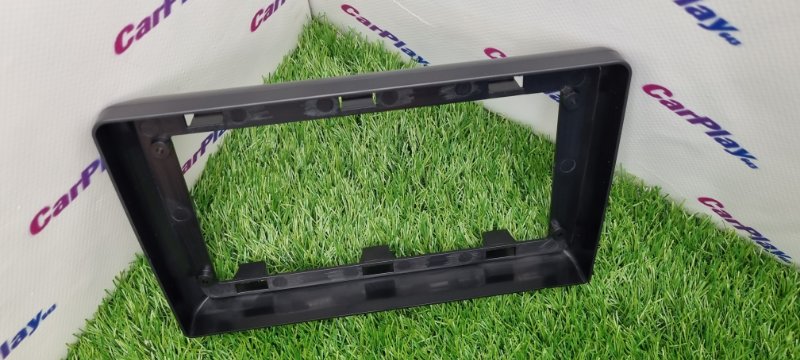 Переходная рамка магнитолы