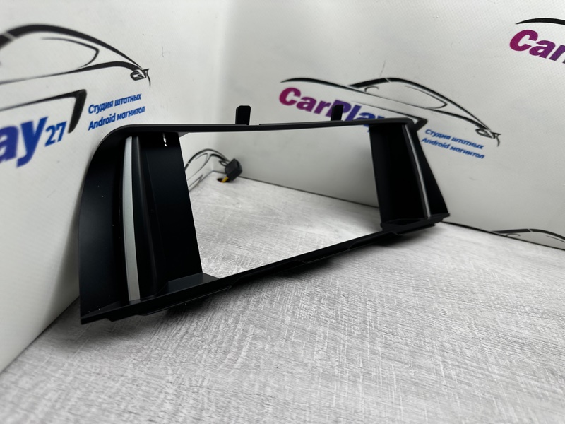 Переходная рамка магнитолы