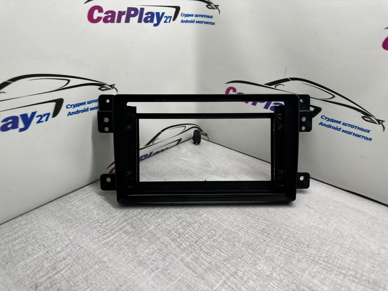 Переходная рамка магнитолы