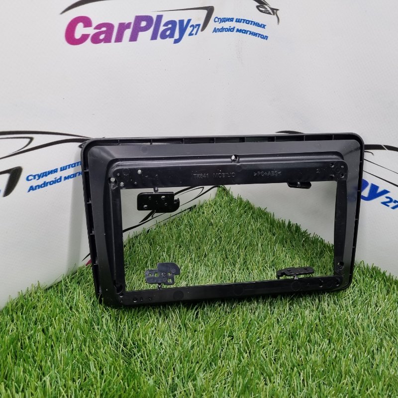 Переходная рамка магнитолы