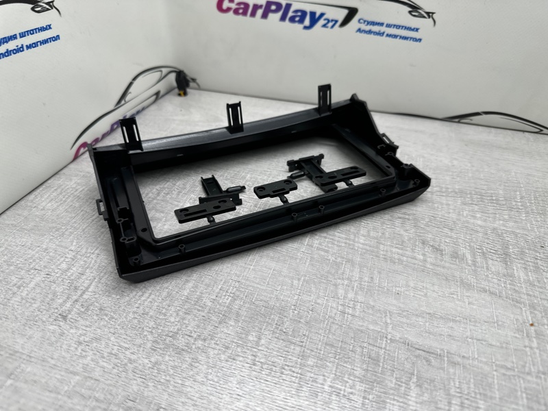 Переходная рамка магнитолы