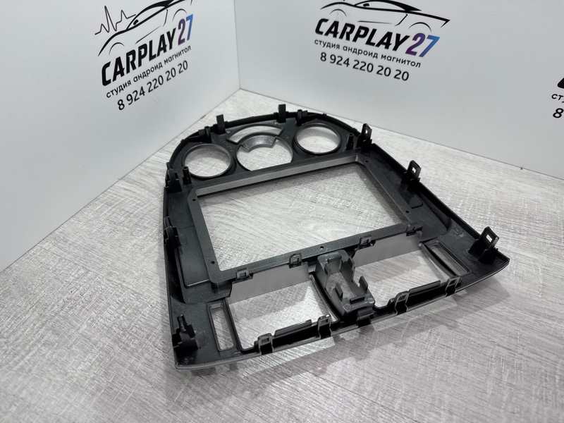 Переходная рамка магнитолы