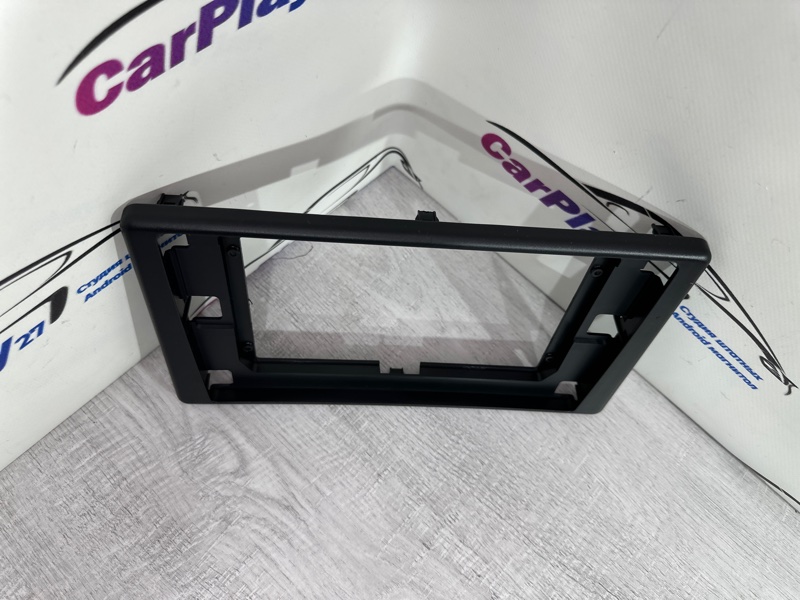 Переходная рамка магнитолы