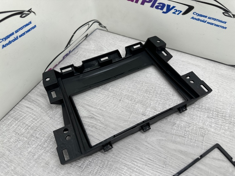 Переходная рамка магнитолы