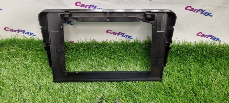 Переходная рамка магнитолы