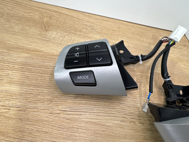 Кнопки руля